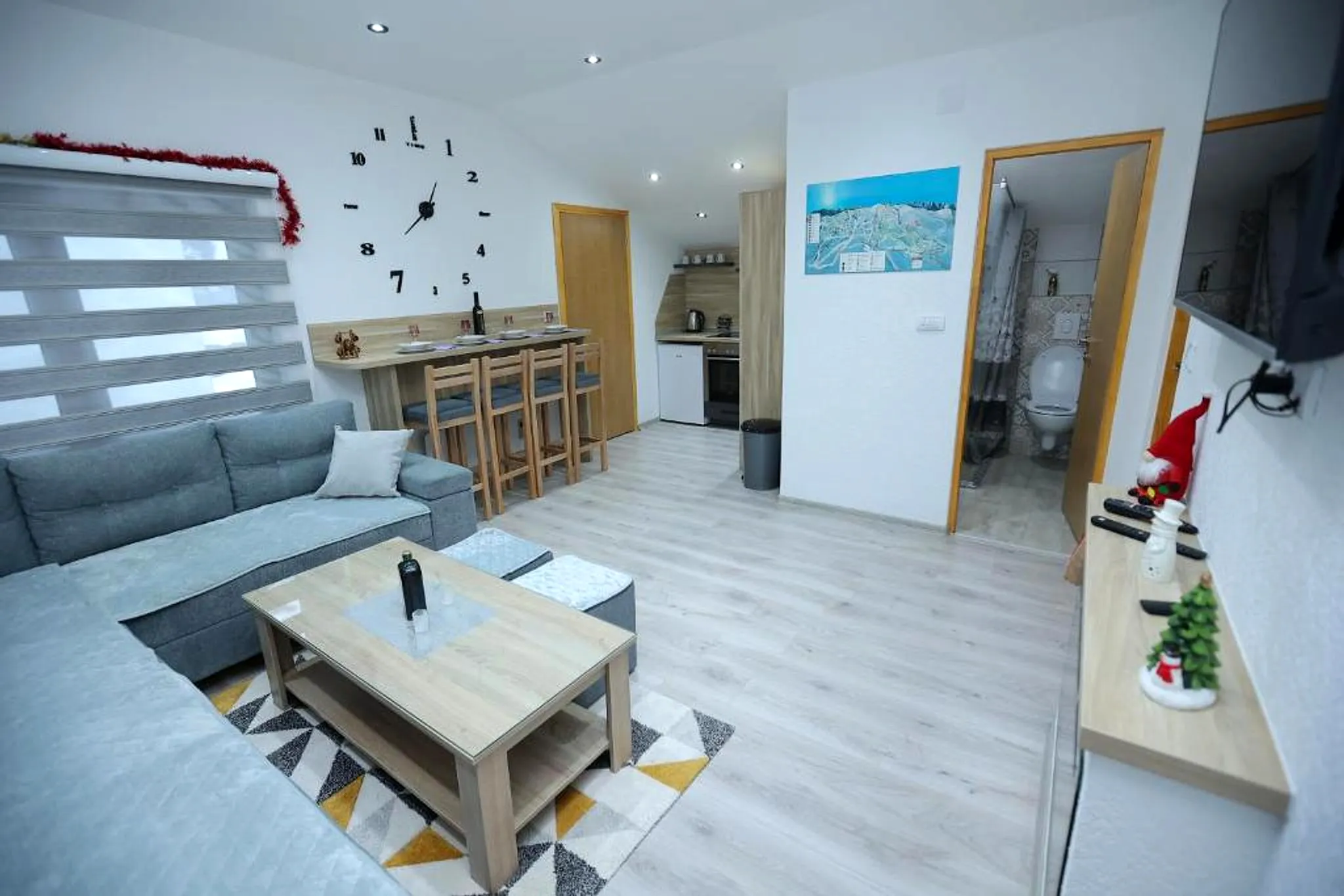 Prostrani apartman sa 2 spavaće sobe na Jahorini, Apartmani Jahorina, Villa Strahinja Lux